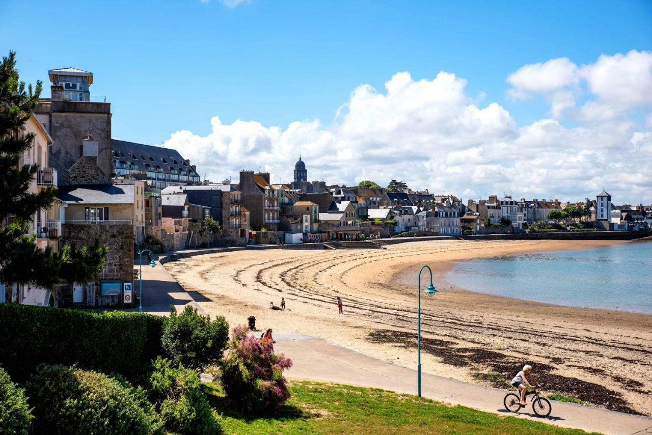 Chic Appartement Malouin, Parking - Plages & Commerces A Proximite Saint-Malo Kültér fotó